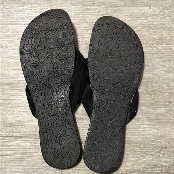 Black Cork Sole Sandals with Thong Straps - Picture 2 of 3